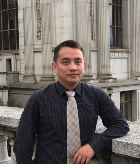 主讲人照片 主讲人照片